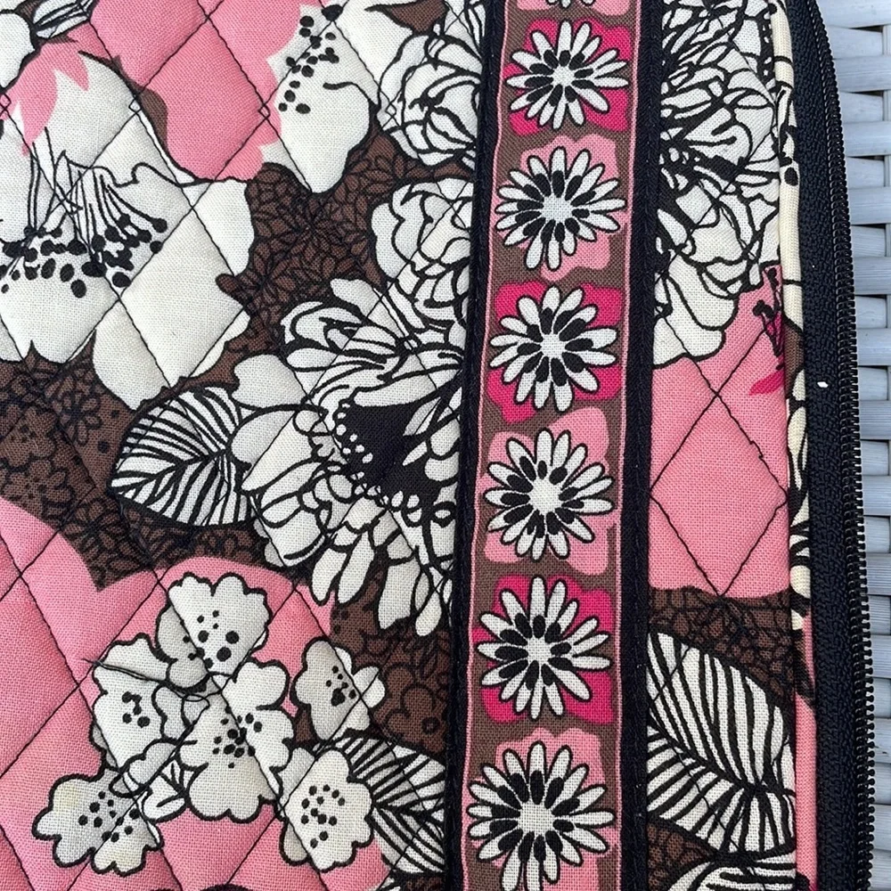 Vera Bradley Tablet Sleeve/ Cover